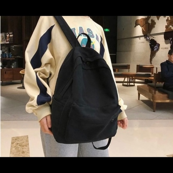 Backpack - Picture 2 of 3